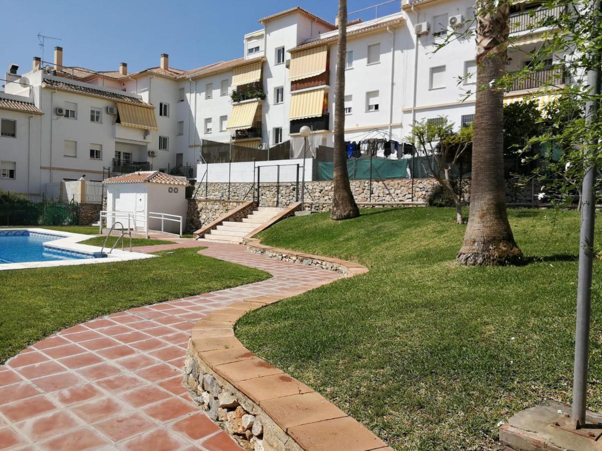 Apartament Ampurdan, Piscina, Vistas, 10 Min De La Playa Torre Del Mar Zewnętrze zdjęcie